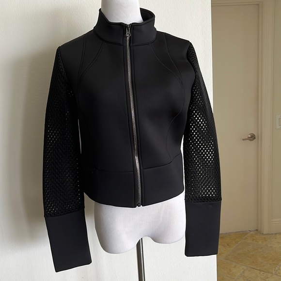 ALO Yoga Jackets & Blazers - Woman’s jacket, ALO, yoga size medium black
